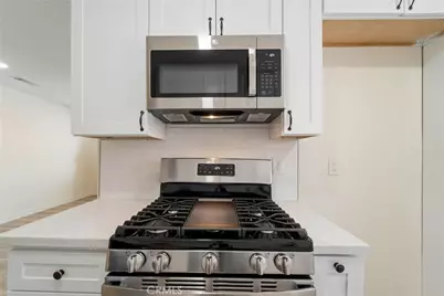 1382 Via Santiago #D, Corona, CA 92882 - Photo 9