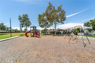 1382 Via Santiago, Corona, CA 92882 - Photo 23