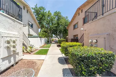 1382 Via Santiago #D, Corona, CA 92882 - Photo 17