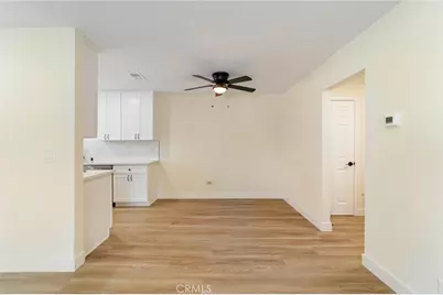1382 Via Santiago #D, Corona, CA 92882 - Photo 5