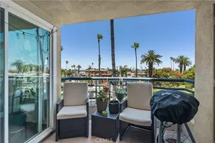 415 Townsquare Ln, Huntington Beach, CA 92648 - Photo 27