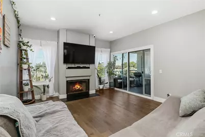 415 Townsquare Lane #308, Huntington Beach, CA 92648 - Photo 5