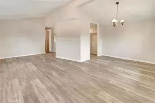 105 Monaco, Santa Ana, CA 92703 - Photo 5