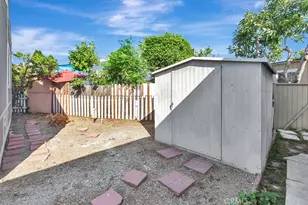 105 Monaco, Santa Ana, CA 92703 - Photo 13