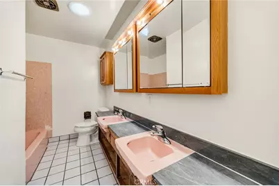 2074 S Gail Lane, Anaheim, CA 92802 - Photo 15