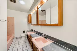 2074 S Gail Ln, Anaheim, CA 92802 - Photo 15