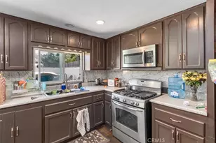 1401 S Joane Way, Santa Ana, CA 92704 - Photo 11