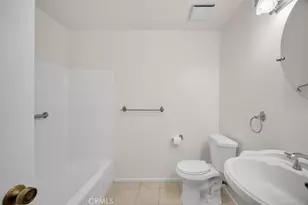 13208 La Jolla Cir, La Mirada, CA 90638 - Photo 15