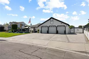 16740 Oak Burl, Yorba Linda, CA 92886 - Photo 37