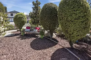 17432 Almelo Ln, Huntington Beach, CA 92649 - Photo 45