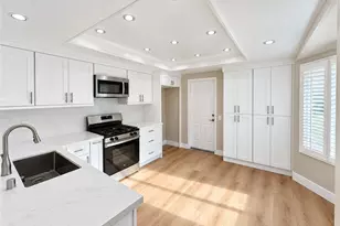 11 Beechwood, Irvine, CA 92604 - Photo 7