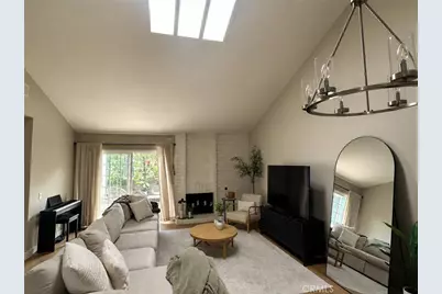 11 Beechwood, Irvine, CA 92604 - Photo 5