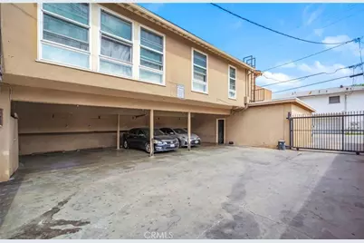 125 E Buckthorn, Inglewood, CA 90301 - Photo 7