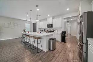 41018 Chambord, Lake Elsinore, CA 92532 - Photo 19