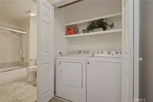 25717 Sycamore Pointe, Lake Forest, CA 92630 - Photo 17