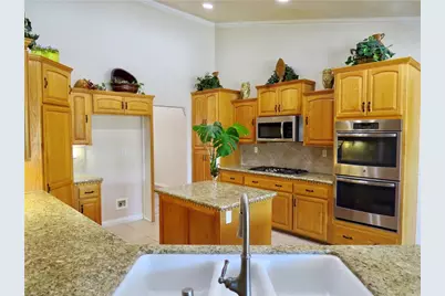 7445 El Manor, Hesperia, CA 92344 - Photo 3