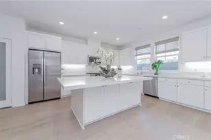204 Yerba, Irvine, CA 92618 - Photo 5