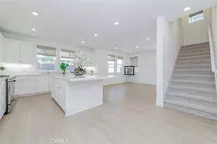 204 Yerba, Irvine, CA 92618 - Photo 3