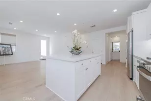 204 Yerba, Irvine, CA 92618 - Photo 7