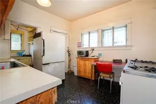 1520 W 22nd St, Los Angeles, CA 90007 - Photo 11