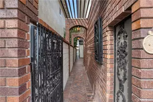 205 Via Lido Soud, Newport Beach, CA 92663 - Photo 5