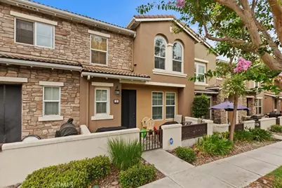 15723 Parkhouse #19, Fontana, CA 92336 - Photo 7