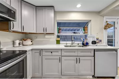 4657 Larwin Avenue, Cypress, CA 90630 - Photo 13