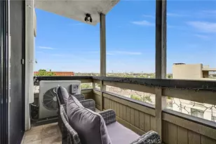2575 E 19th St, Signal Hill, CA 90755 - Photo 27