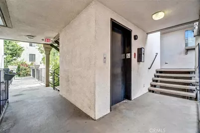 2575 E 19th Street #36, Signal Hill, CA 90755 - Photo 37