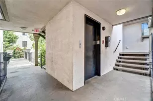 2575 E 19th St, Signal Hill, CA 90755 - Photo 37