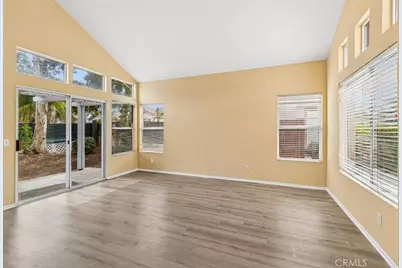 975 Solano, Corona, CA 92882 - Photo 5