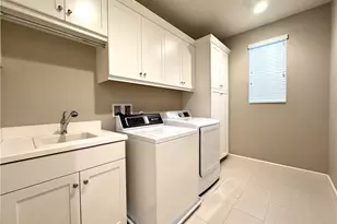 291 Barnes Rd, Tustin, CA 92782 - Photo 19