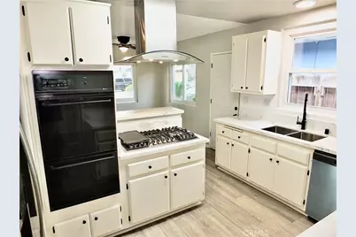 2553 Pine Avenue, Long Beach, CA 90806 - Photo 23