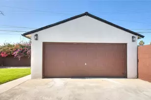 1827 W 76th, Los Angeles, CA 90047 - Photo 33