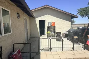 18265 Larkspur, Adelanto, CA 92301 - Photo 15