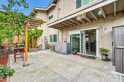 10761 Magnolia Avenue #101, Anaheim, CA 92804 - Photo 17
