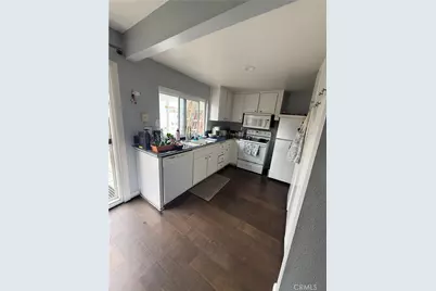 4042 Larwin, Cypress, CA 90630 - Photo 3