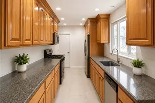 1737 W Beacon, Anaheim, CA 92804 - Photo 3
