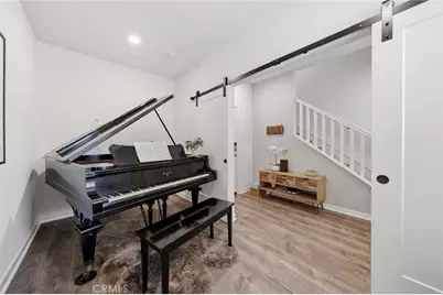 250 Cultivate, Irvine, CA 92618 - Photo 9