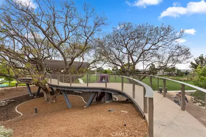 250 Cultivate, Irvine, CA 92618 - Photo 45