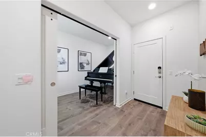 250 Cultivate, Irvine, CA 92618 - Photo 7