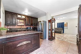 12375 Poinsettia, El Monte, CA 91732 - Photo 13