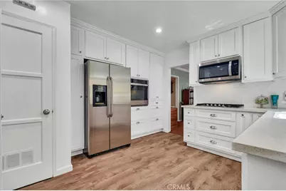 5876 W 75th, Los Angeles, CA 90045 - Photo 5