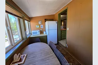 38542 N Shore, Fawnskin, CA 92333 - Photo 23