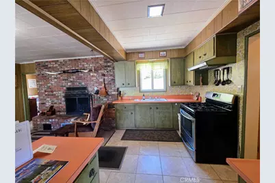38542 N Shore, Fawnskin, CA 92333 - Photo 19
