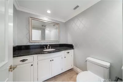 5 Thunderbird, Newport Beach, CA 92660 - Photo 17