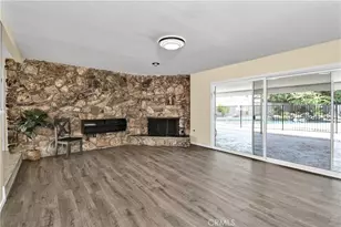 2550 W Rowland Ave, Anaheim, CA 92804 - Photo 15