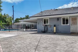 2550 W Rowland Ave, Anaheim, CA 92804 - Photo 39