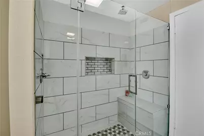 2550 W Rowland Avenue, Anaheim, CA 92804 - Photo 19