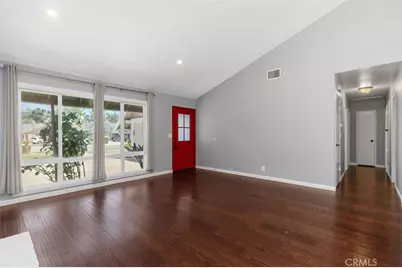 3338 E Radcliffe, Anaheim, CA 92806 - Photo 7
